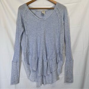We the Free Women’s XS Long sleeve V-Neck Thermal Top‎ Blue Oversized Style